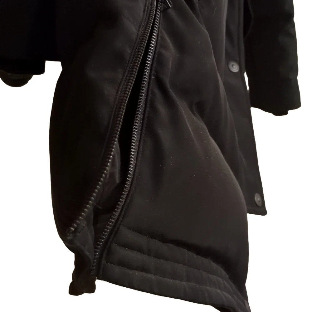 Moose Knuckles Alberta Women’s Parka – Size L, NWT, Black, Goose-Down, Fox Fur - Picture 8 of 16